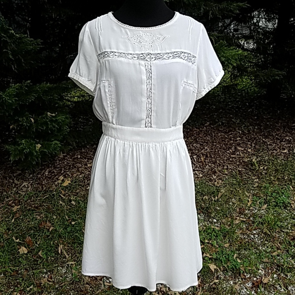 Dress by Forever 21
